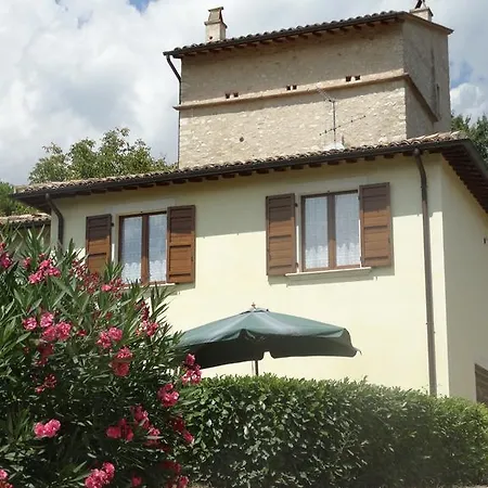 Alloggio per agriturismo Agriturismo Santa Croce *